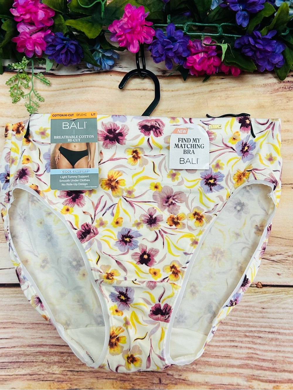 Bali Lux Women’s Floral Breathable Cotton High Cut Underwear Size L/7 NWT